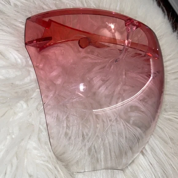 Fashionable pink transparent bubble face shield. - Picture 2 of 3